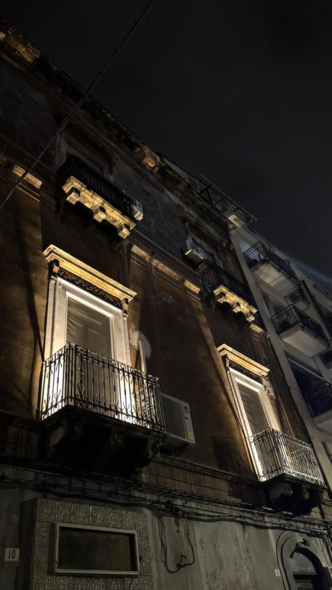 Heart City Rooms Катания Экстерьер фото