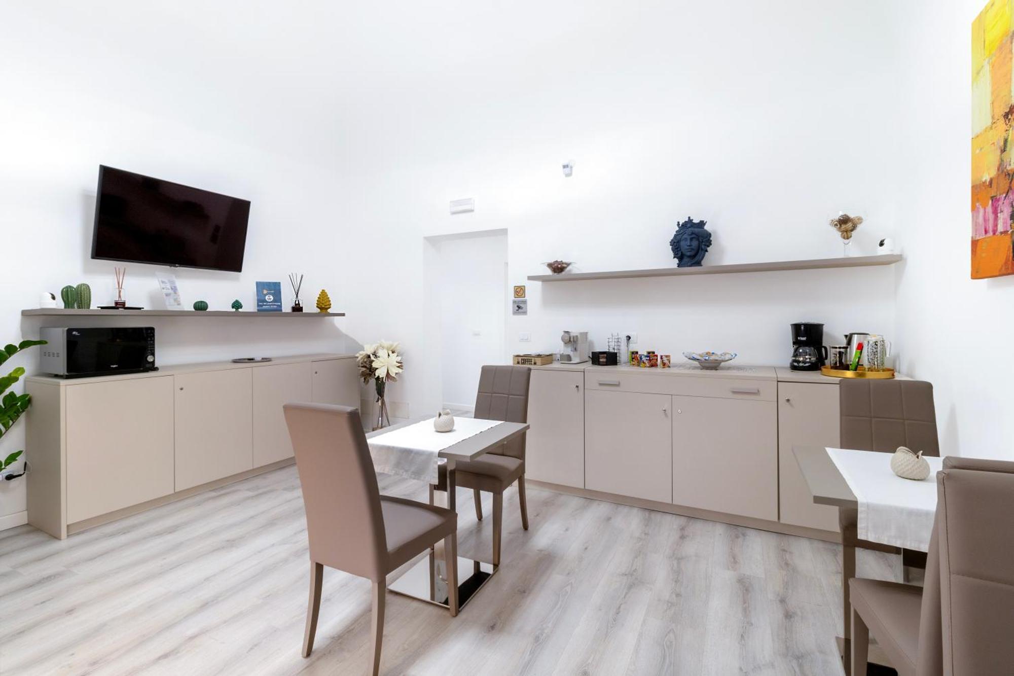 Heart City Rooms Катания Экстерьер фото